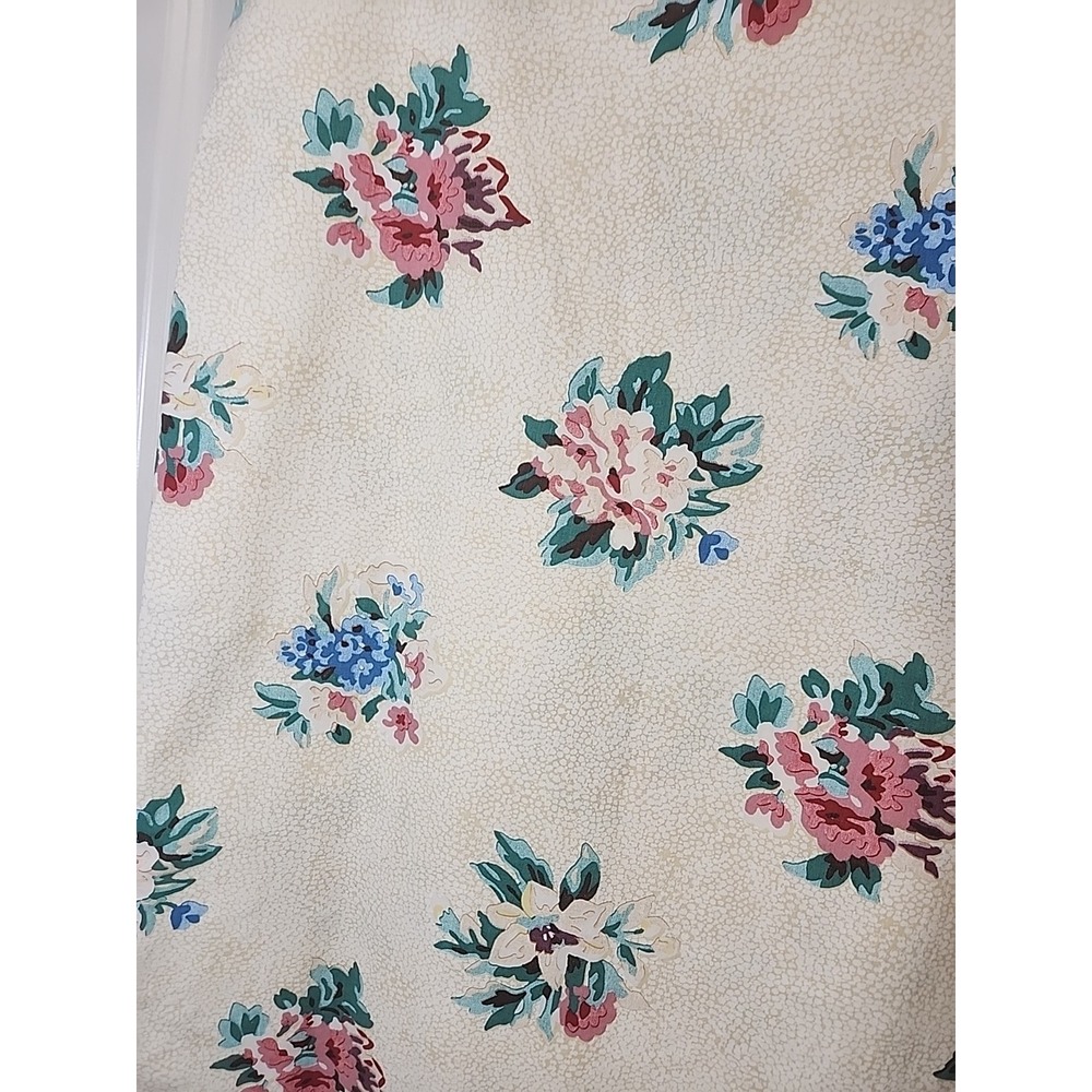 Set 2 Vintage WAMSUTTA Pillowcases King Eyelet FLORAL Supercale Yellow USA 1992 - Picture 3 of 12